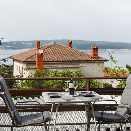 Ana Apartment Crikvenica Bagian luar foto
