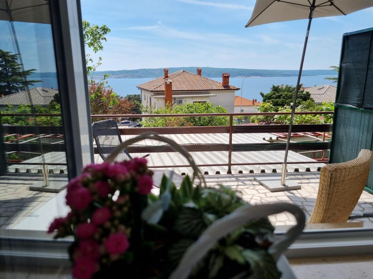 Ana Apartment Crikvenica Bagian luar foto