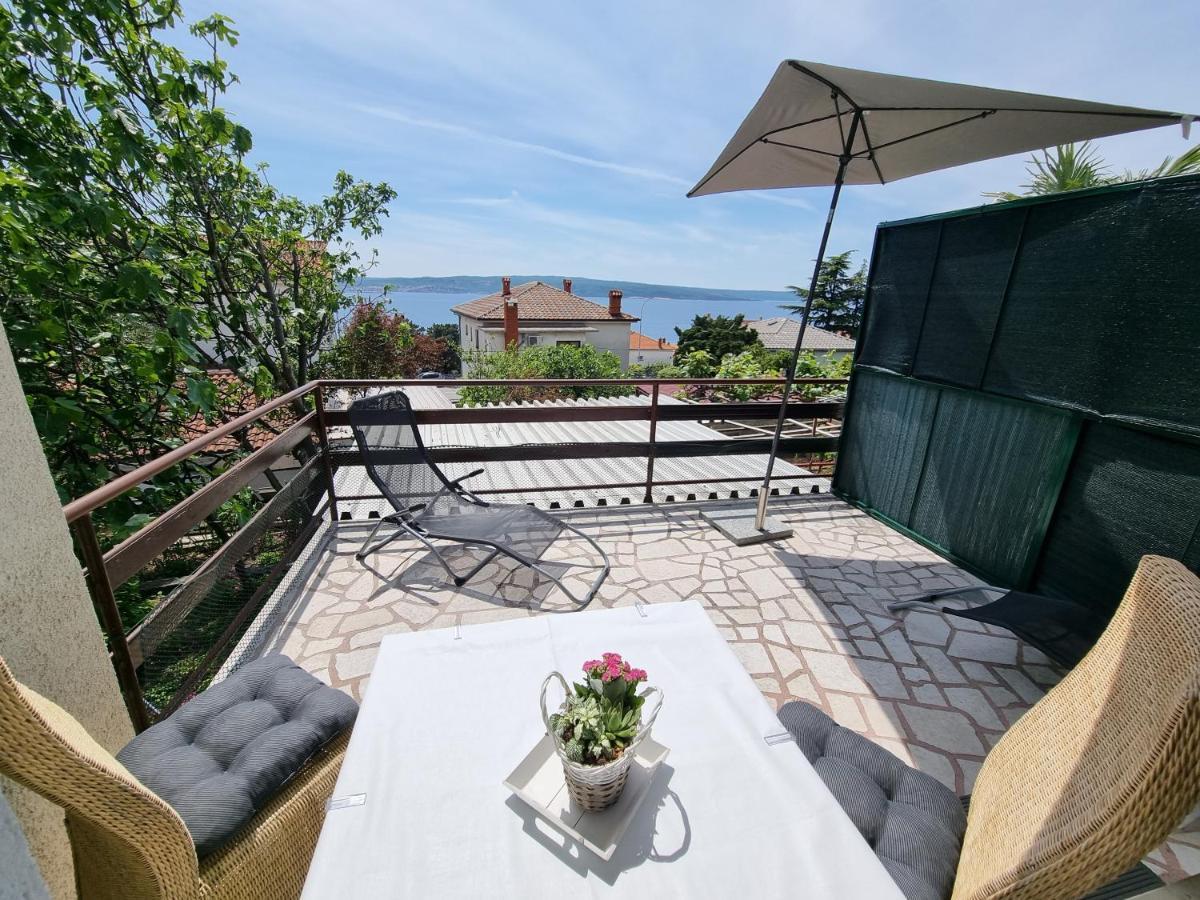 Ana Apartment Crikvenica Bagian luar foto