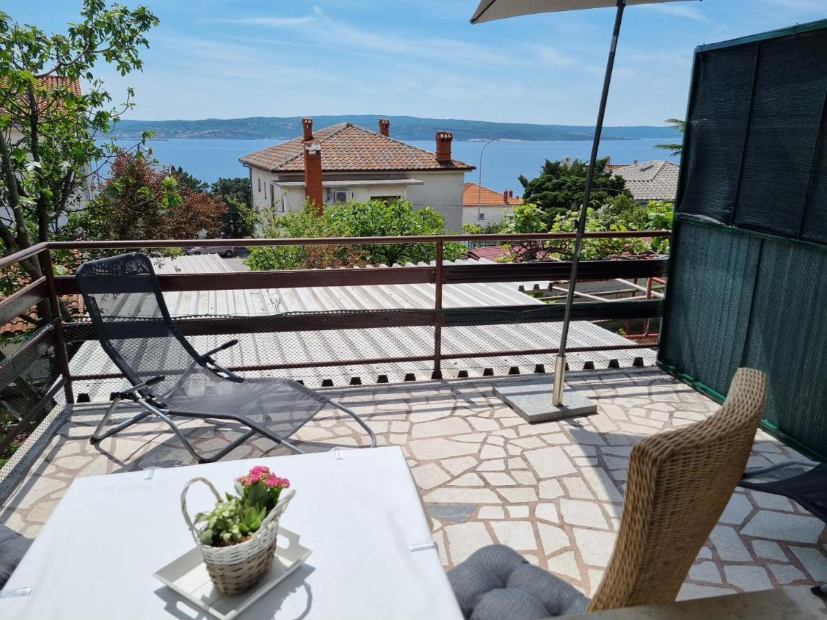Ana Apartment Crikvenica Bagian luar foto