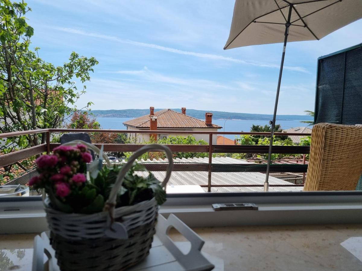 Ana Apartment Crikvenica Bagian luar foto