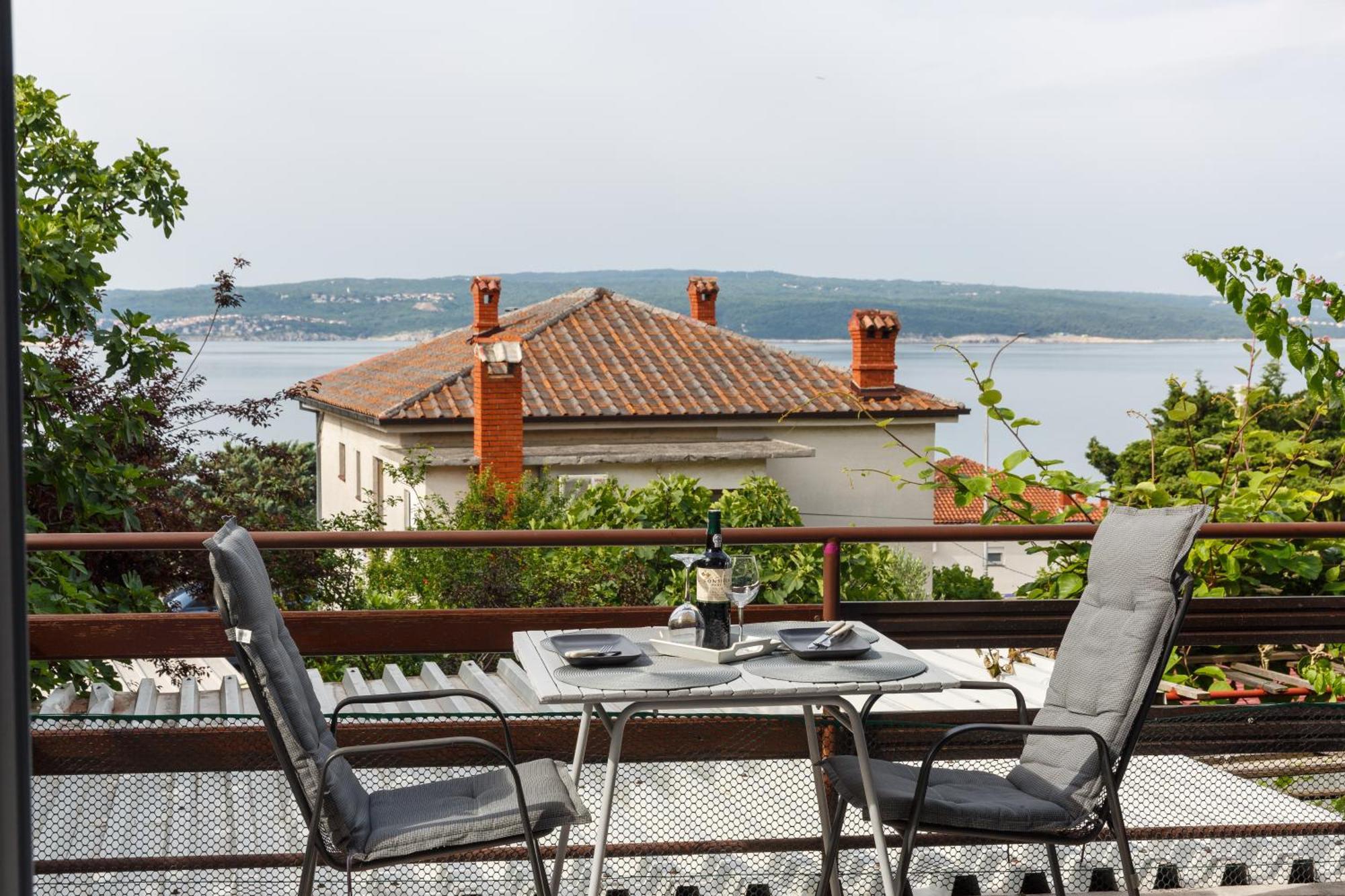 Ana Apartment Crikvenica Bagian luar foto