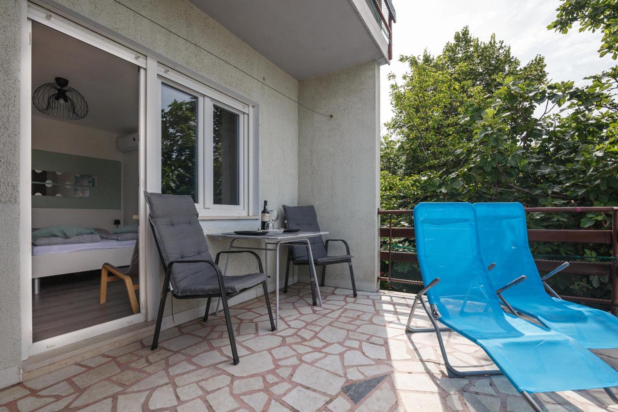 Ana Apartment Crikvenica Bagian luar foto